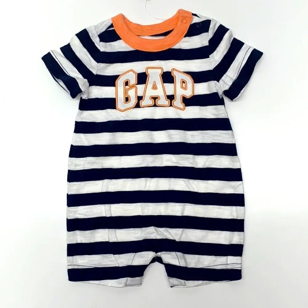 New Gap baby 3-6M